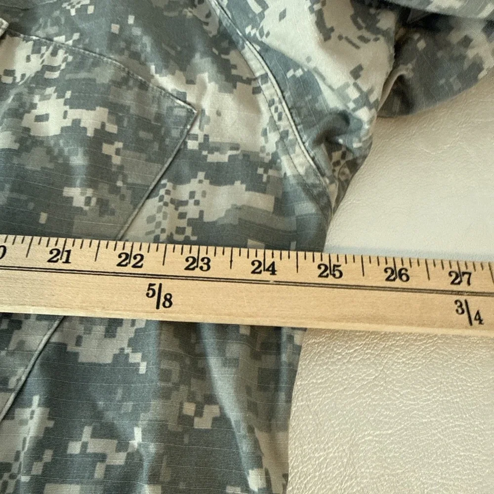 US Army ACU Jacket Digital Camo UCP Military Combat Coat L Regular